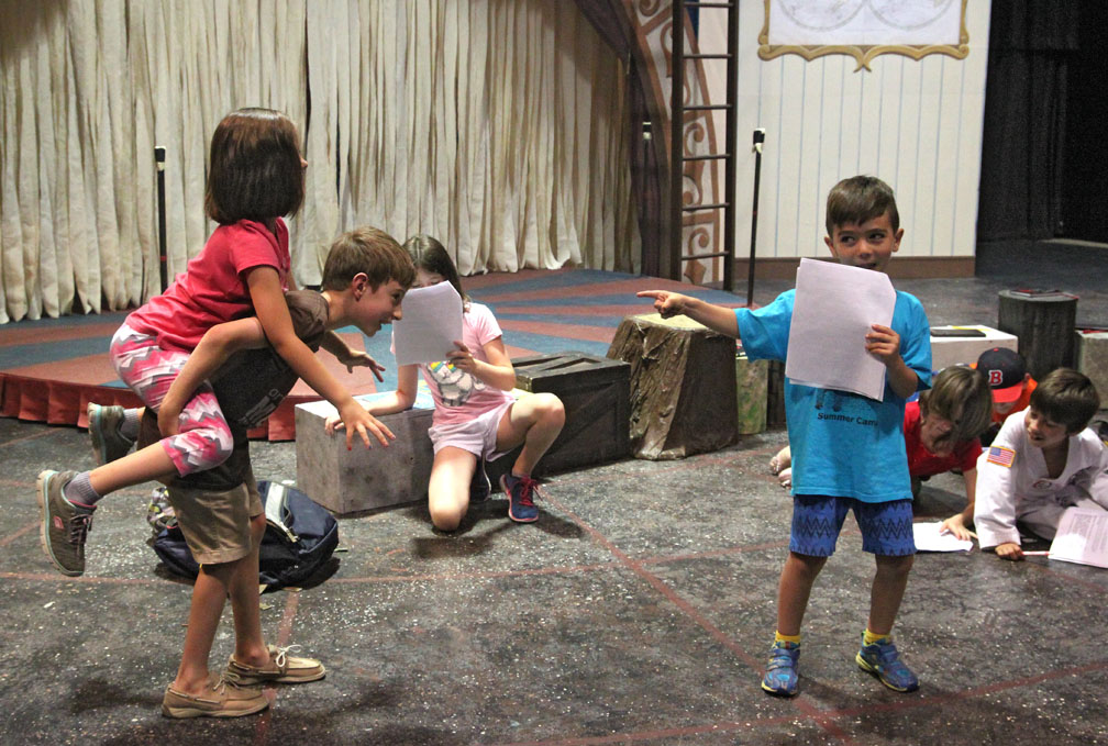Taryn Noelle's Theater Play for EveryDay Campers Rehearse 2017